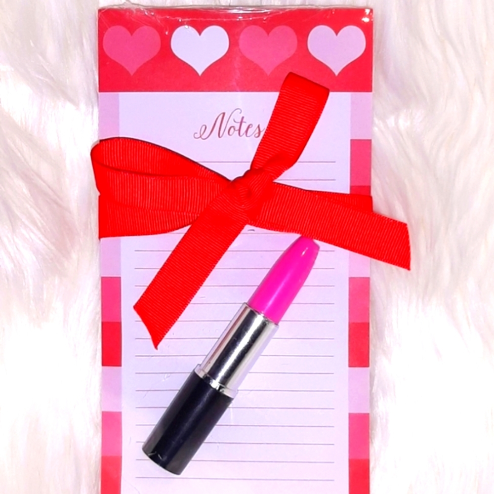 Valentine Day Bow Notepad / Lypstick Pen NWT